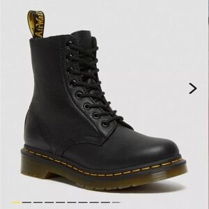 1460 pascal dr martens